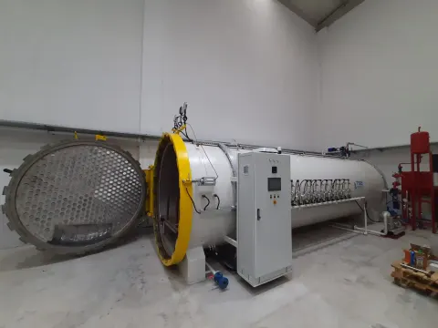 Kompozit materiallar avtoklavi 2